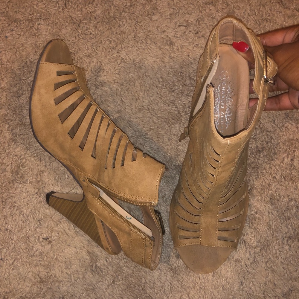 Francesca’s Heels
